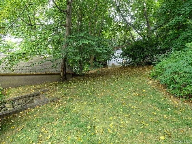Photo of 6 4th Road