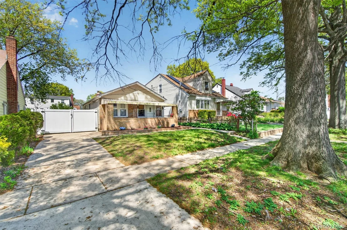 Photo of 500 Pershing Boulevard