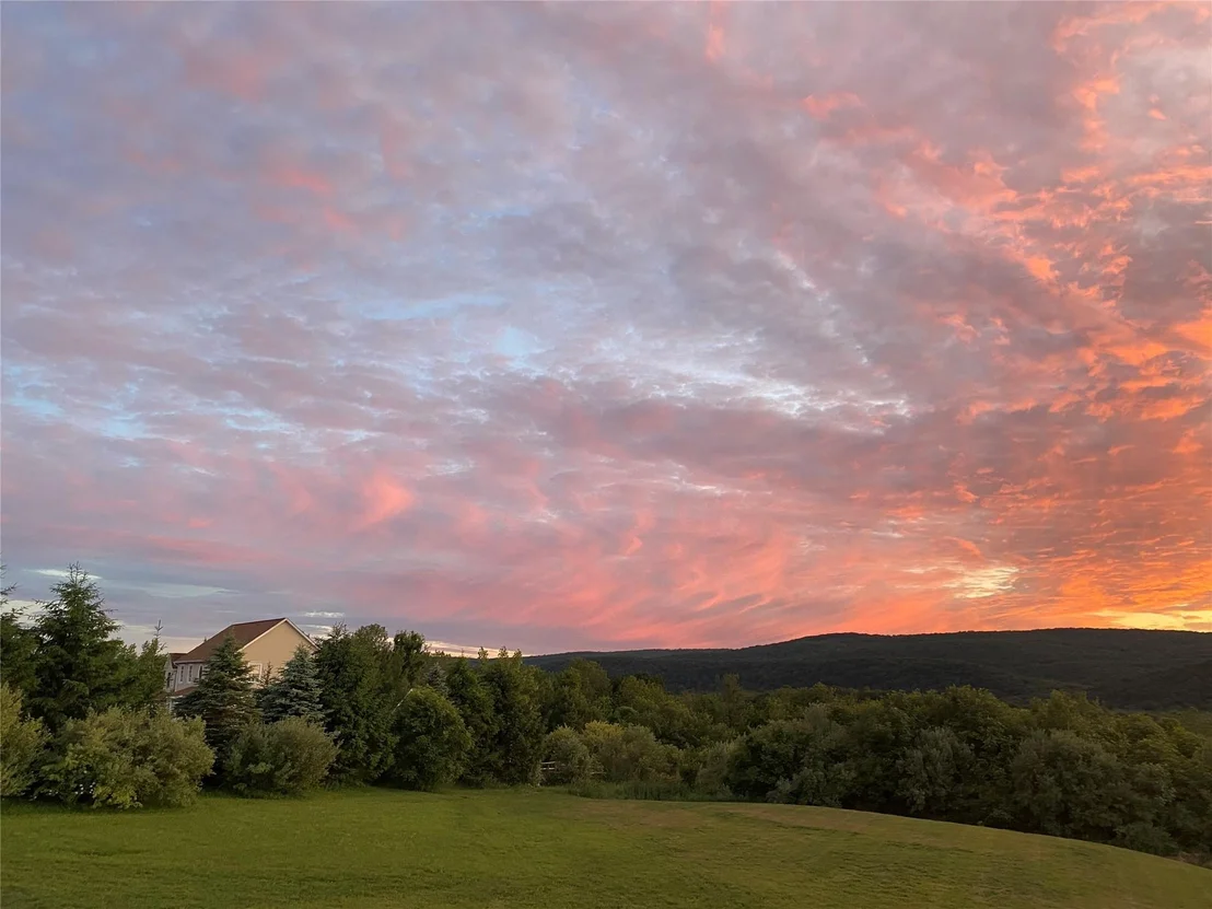 Photo of 46 Peaceable Way