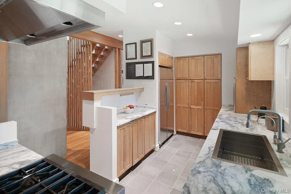 Photo of 1821 Spring Valley Road