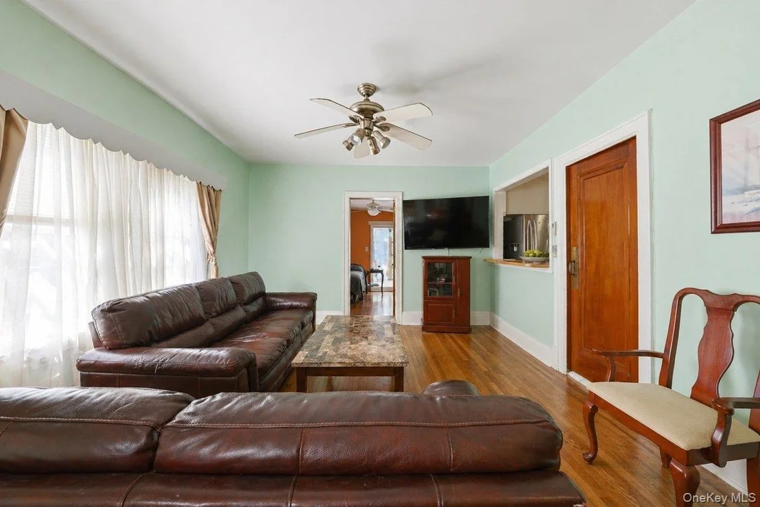 Photo of 7 Byron Avenue