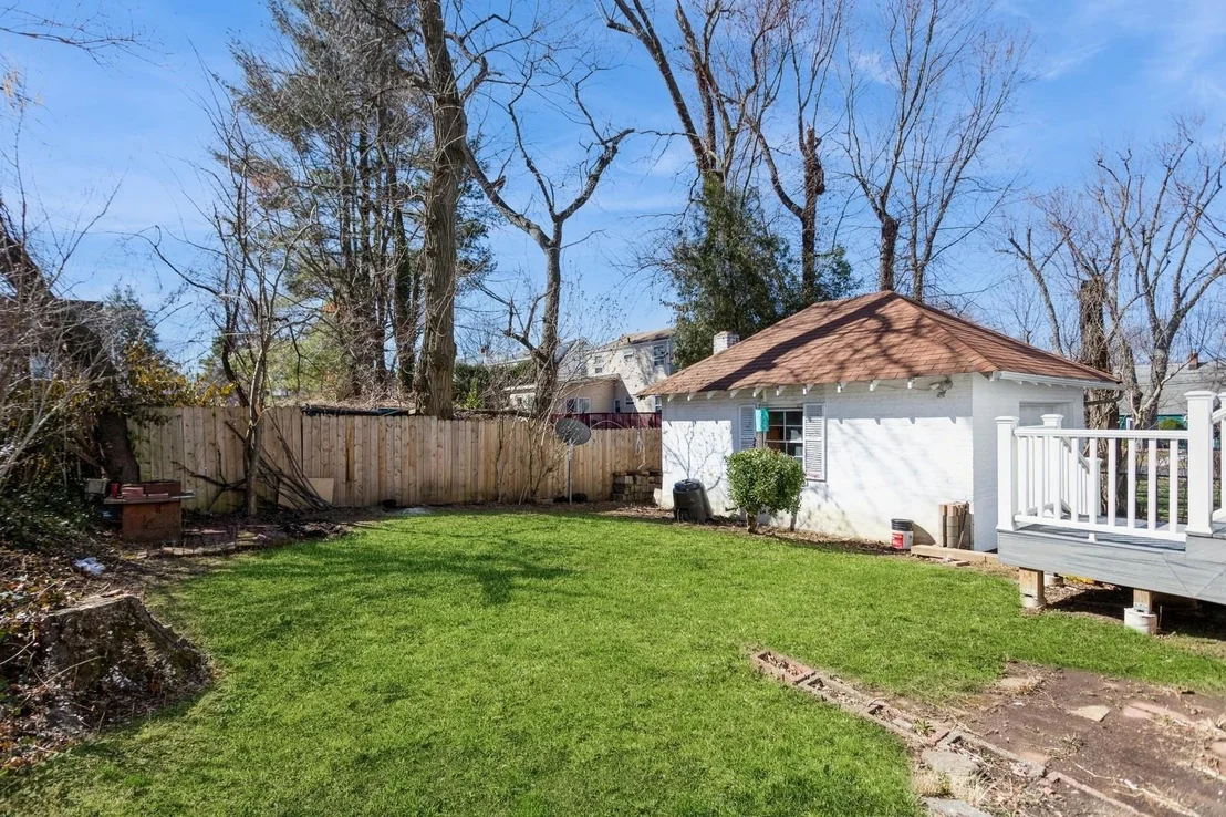 Photo of 52 Delaware Road