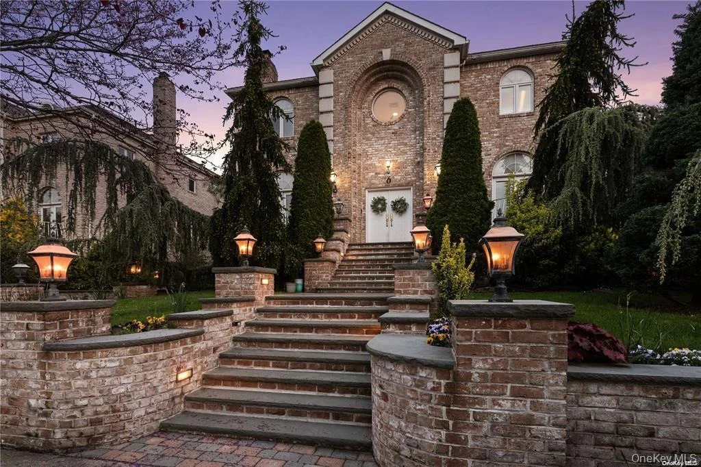 Photo of 6 Summit Place