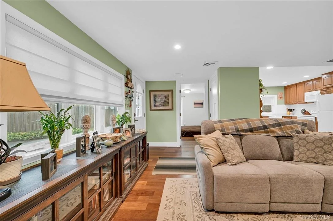Photo of 24 Baldwin Lane