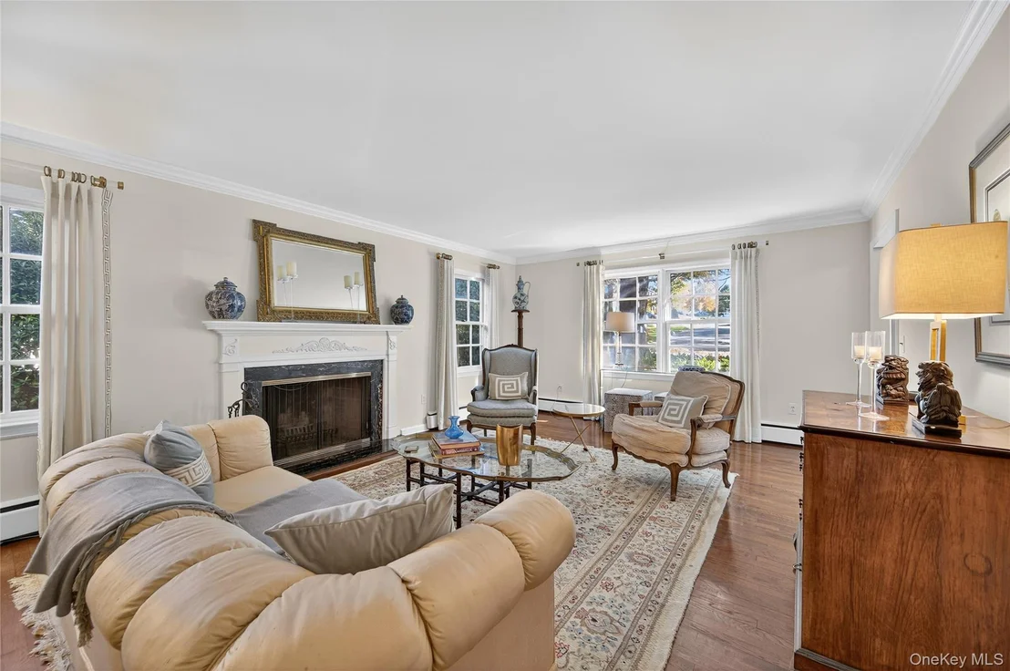 Photo of 7 Shore Road