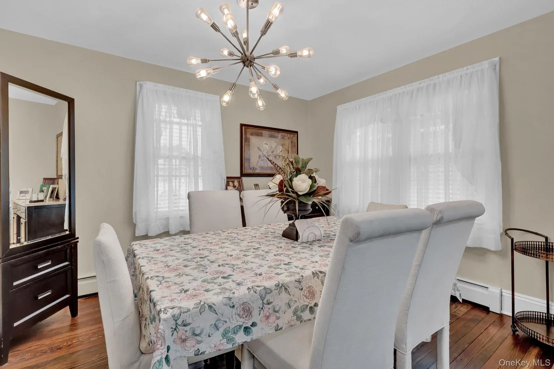 Photo of 44 Brooks Avenue