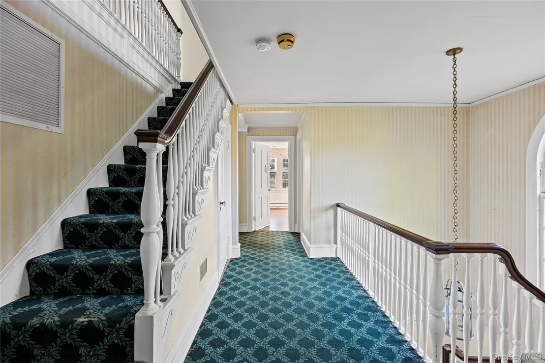 Photo of 175 Burton Lane