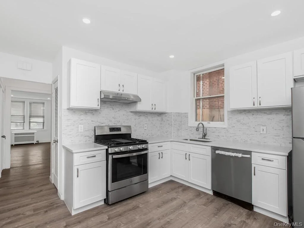Photo of 1062 Calhoun Avenue