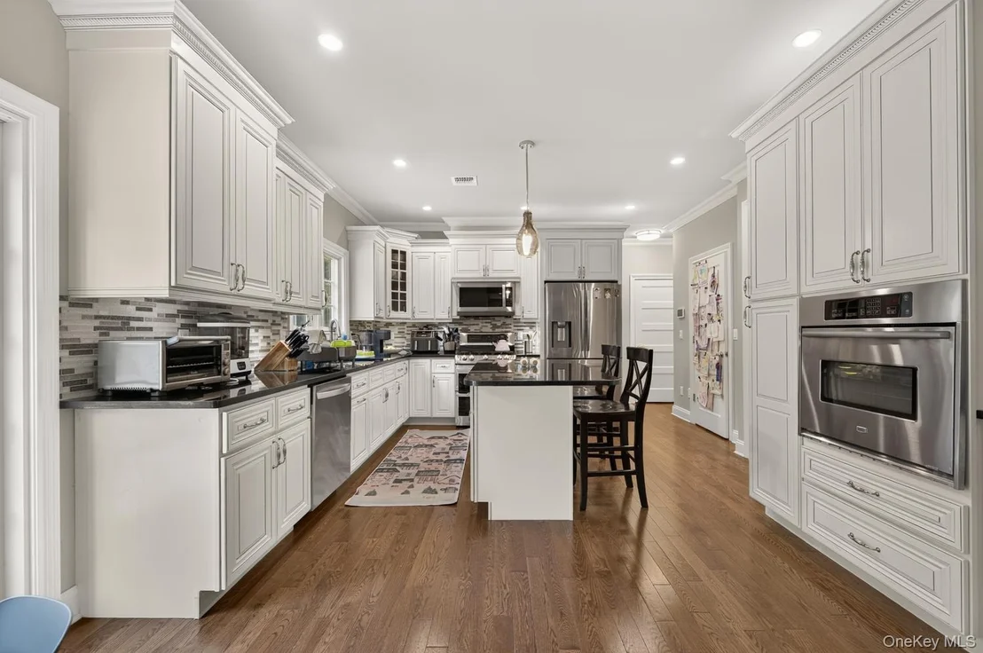 Photo of 136 Circle Drive