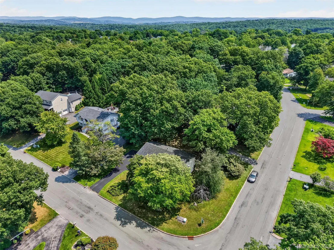 Photo of 22 Cambridge Circle