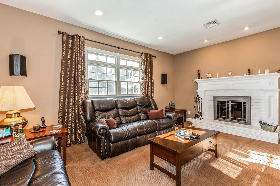 Photo of 12 Meryl Lane