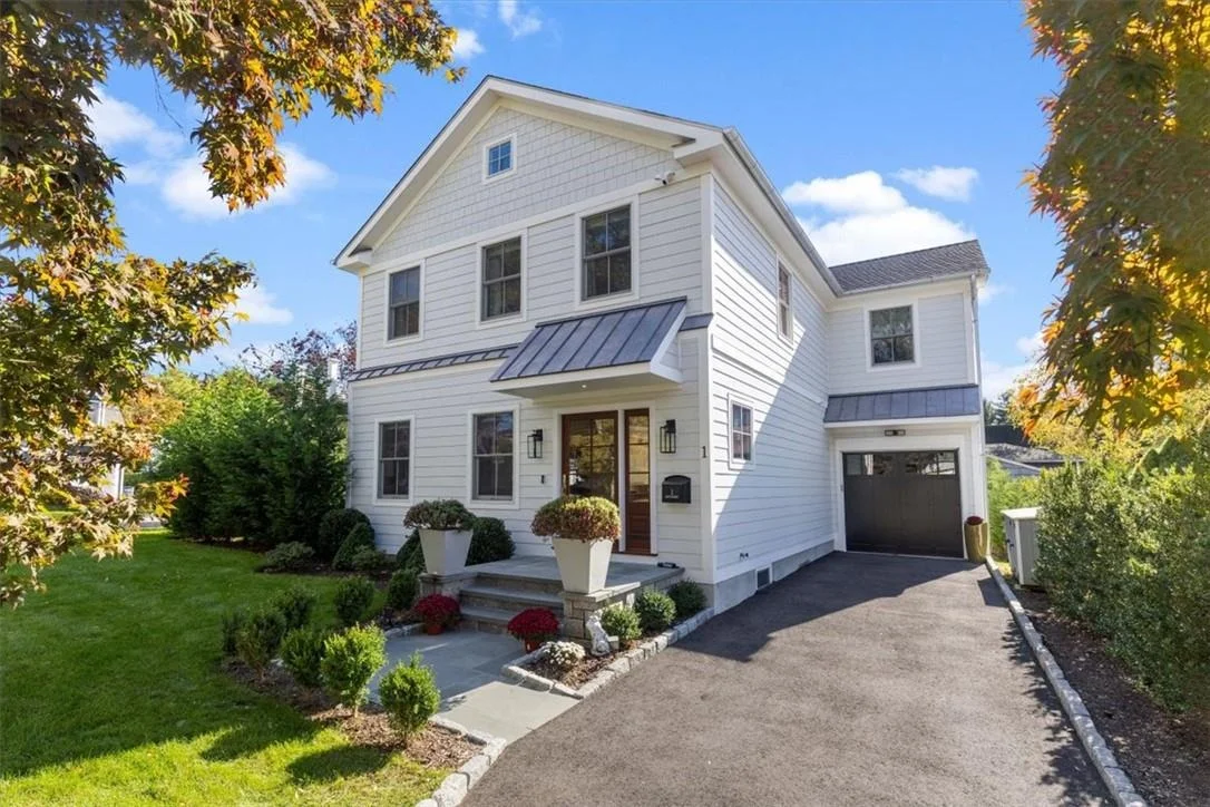 Photo of 1 Hawthorne Place
