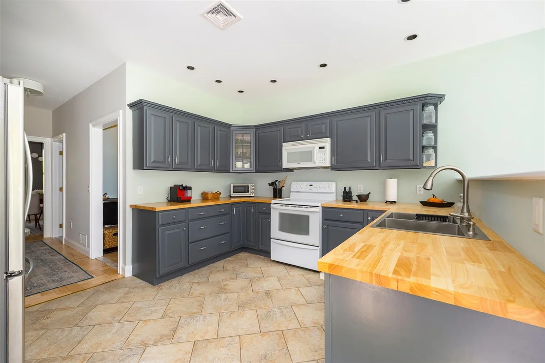 Photo of 58 Travis Road