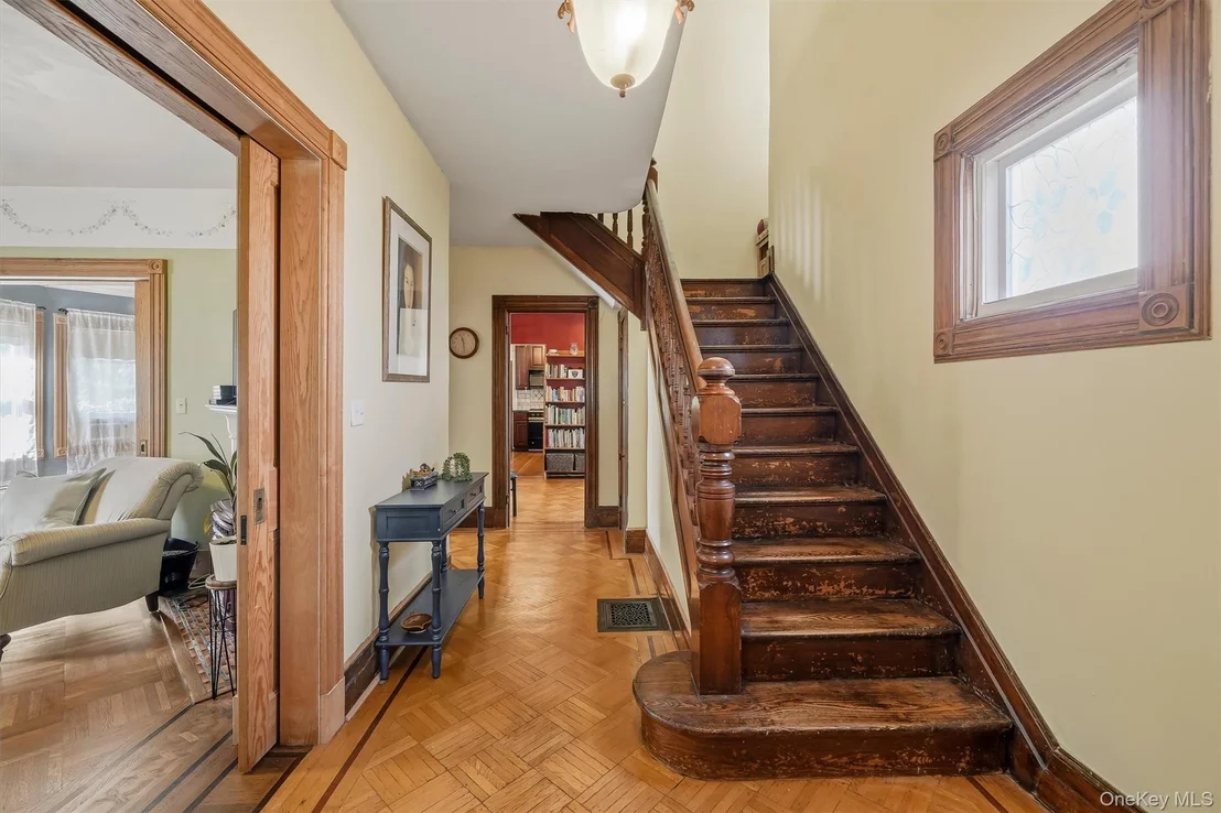 Photo of 308 Nelson Avenue