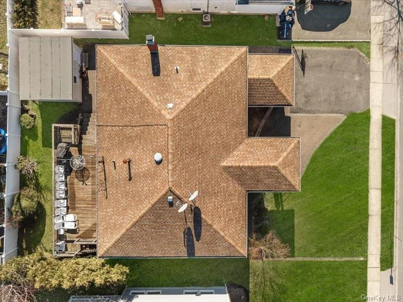 Photo of 844 Flanders Drive