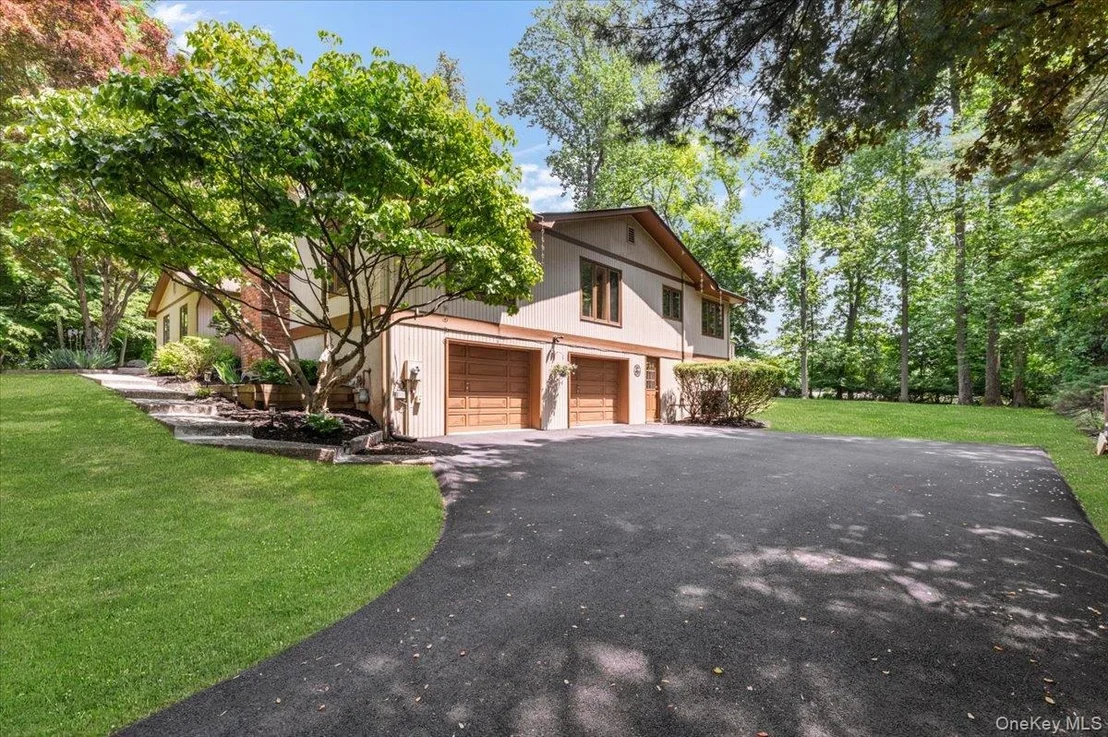 Photo of 20 Aberdeen Drive