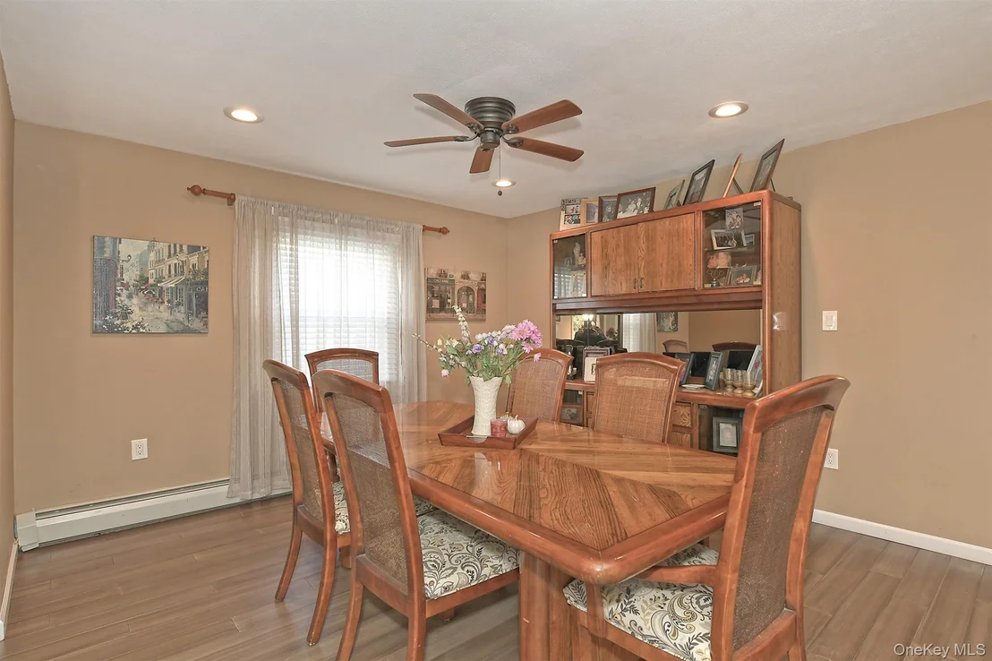 Photo of 67 Wolcott Road