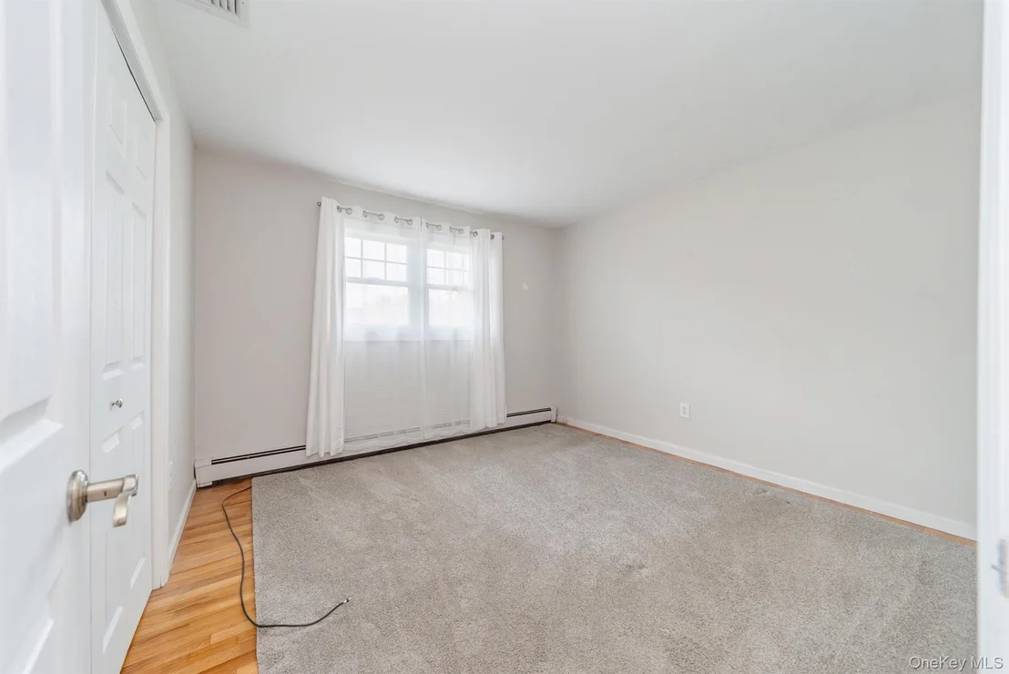 Photo of 37 Spaulding Lane