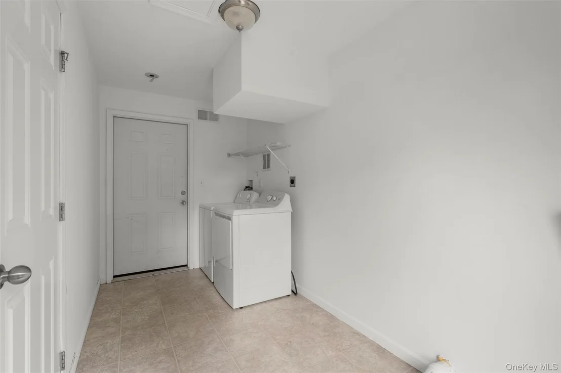 Photo of 109 Tanglewylde Road