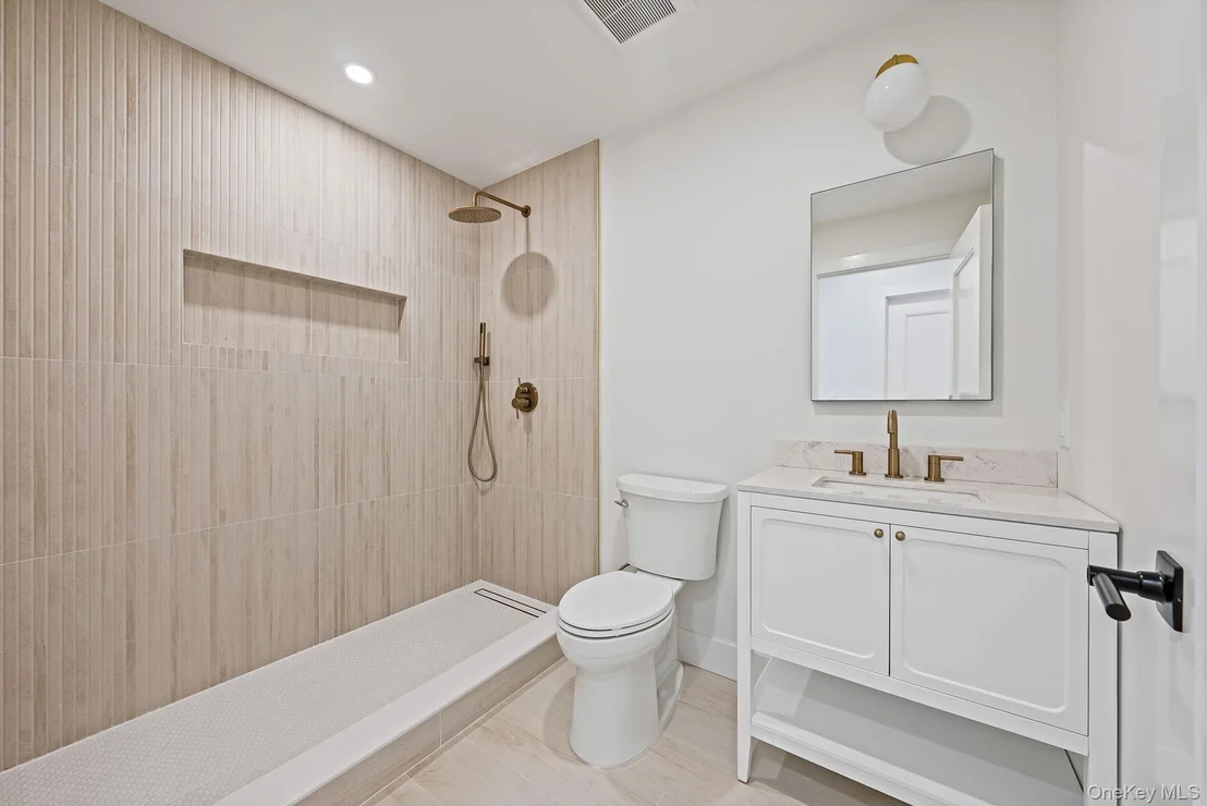 Photo of 2542 Lefferts Place