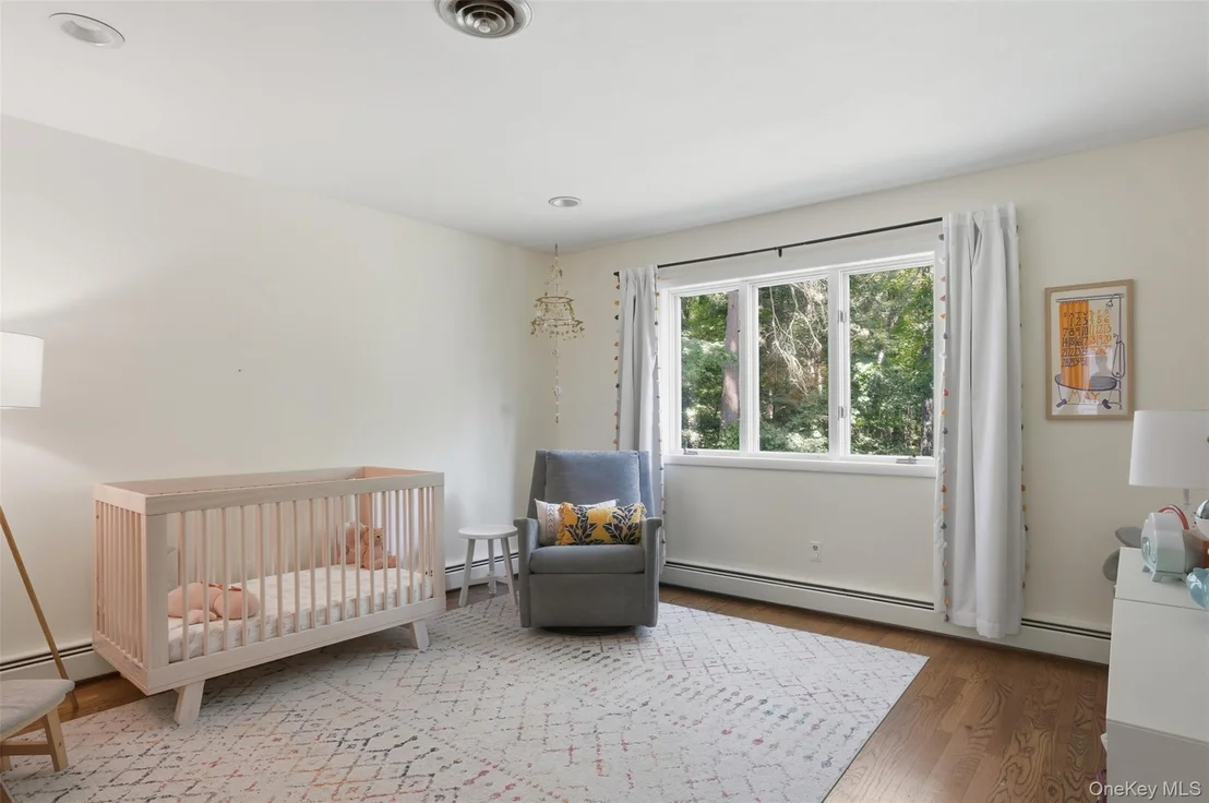 Photo of 17 Stoutenburgh Drive