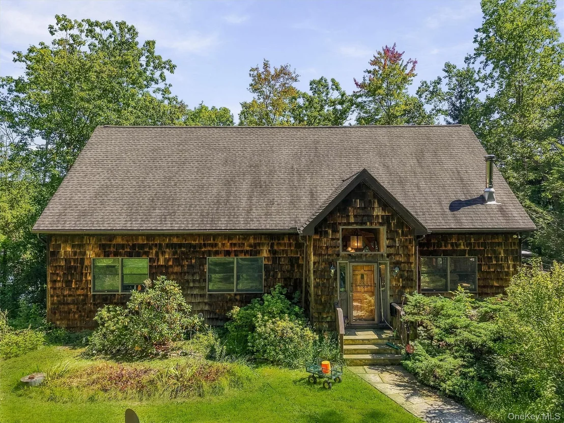 Photo of 104 Old Forge Drive