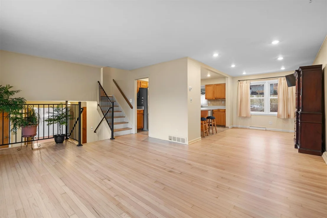 Photo of 60 Beers Drive