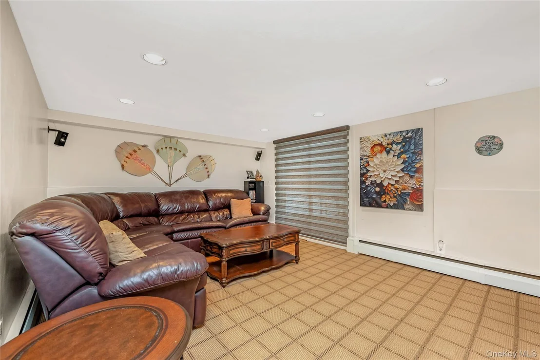 Photo of 43 Maplewood Drive