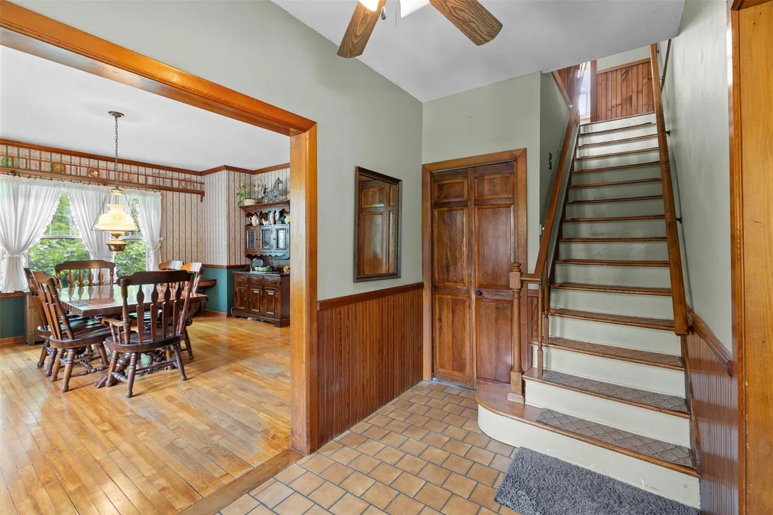 Photo of 149 River Road