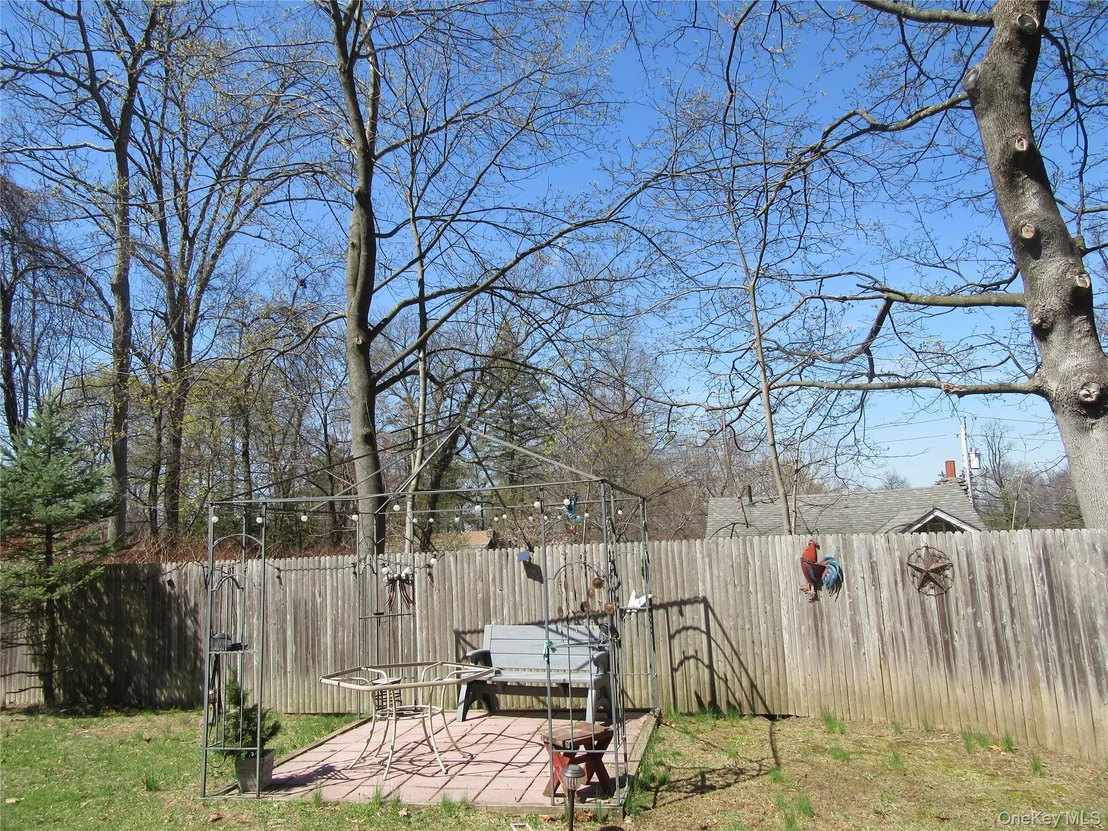 Photo of 28 Laurel Trail
