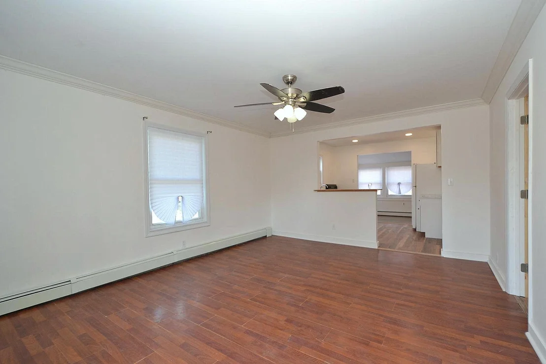 Photo of 179 Lynbrook Drive