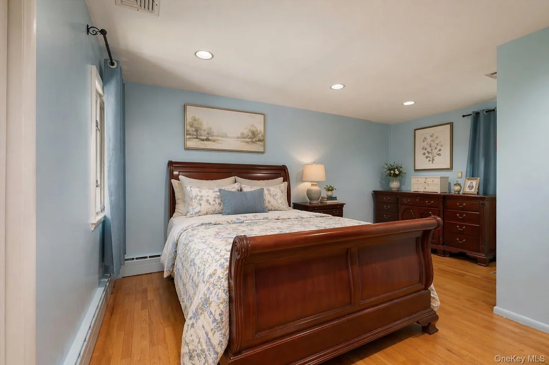 Photo of 7 Elliot Road