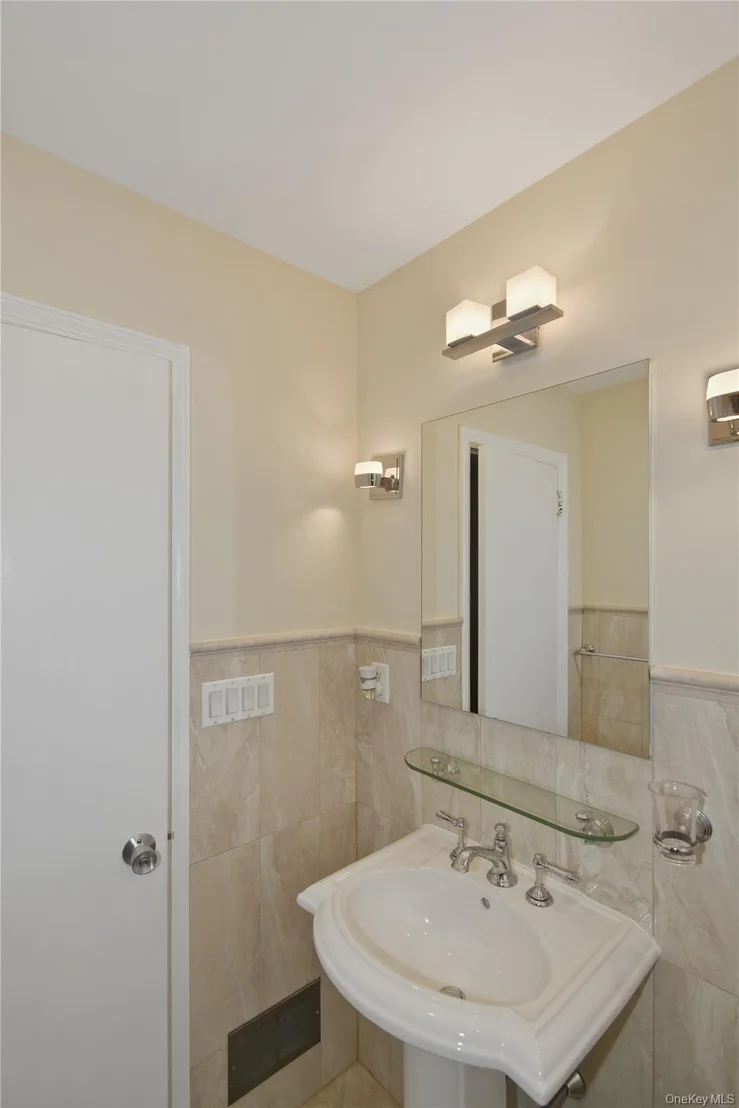 Photo of 25 Brookfield Road