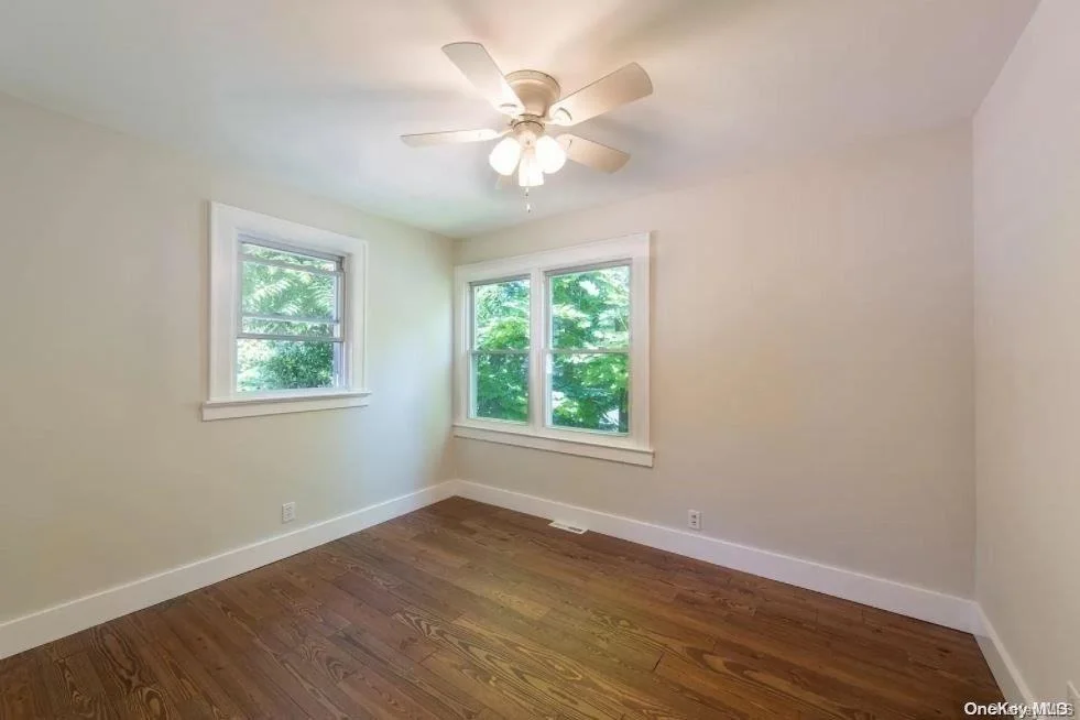 Photo of 40 Locust Road