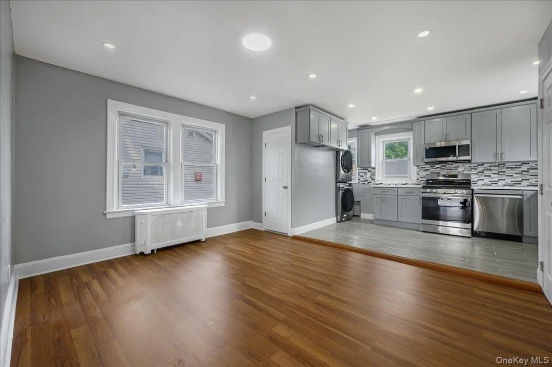 Photo of 17 Sapir Street