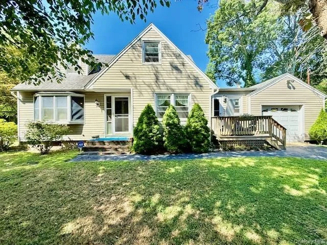 Photo of 124 Cypress Drive