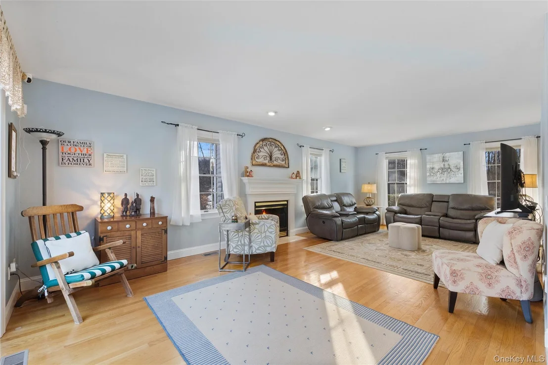 Photo of 128 High View Drive