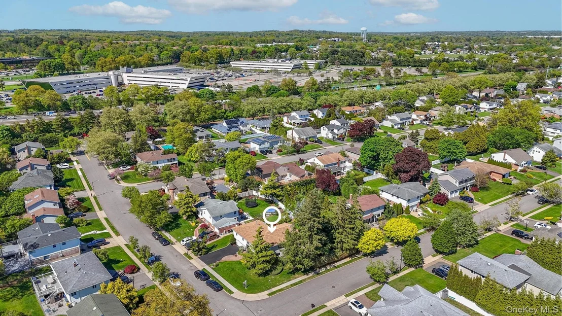 Photo of 8 Herkimer Avenue
