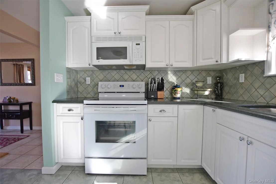 Photo of 359 Randall Road
