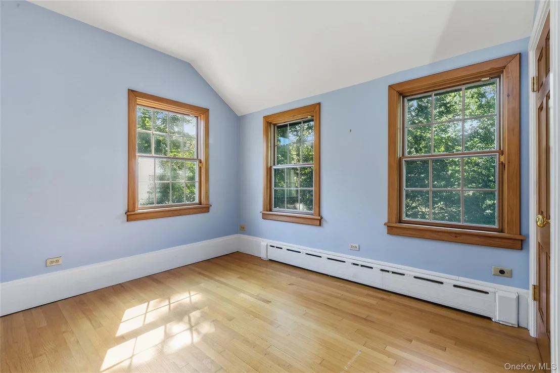Photo of 81 Glendale Road