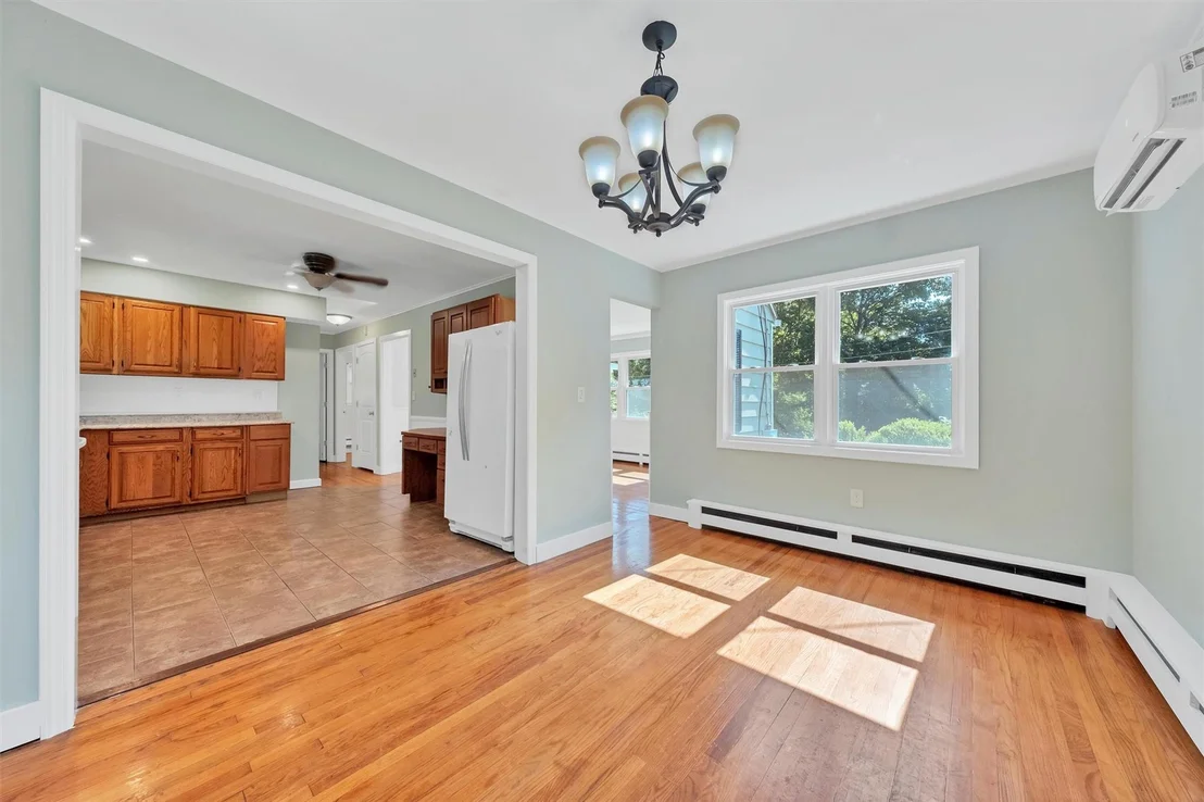 Photo of 14 Summit Avenue