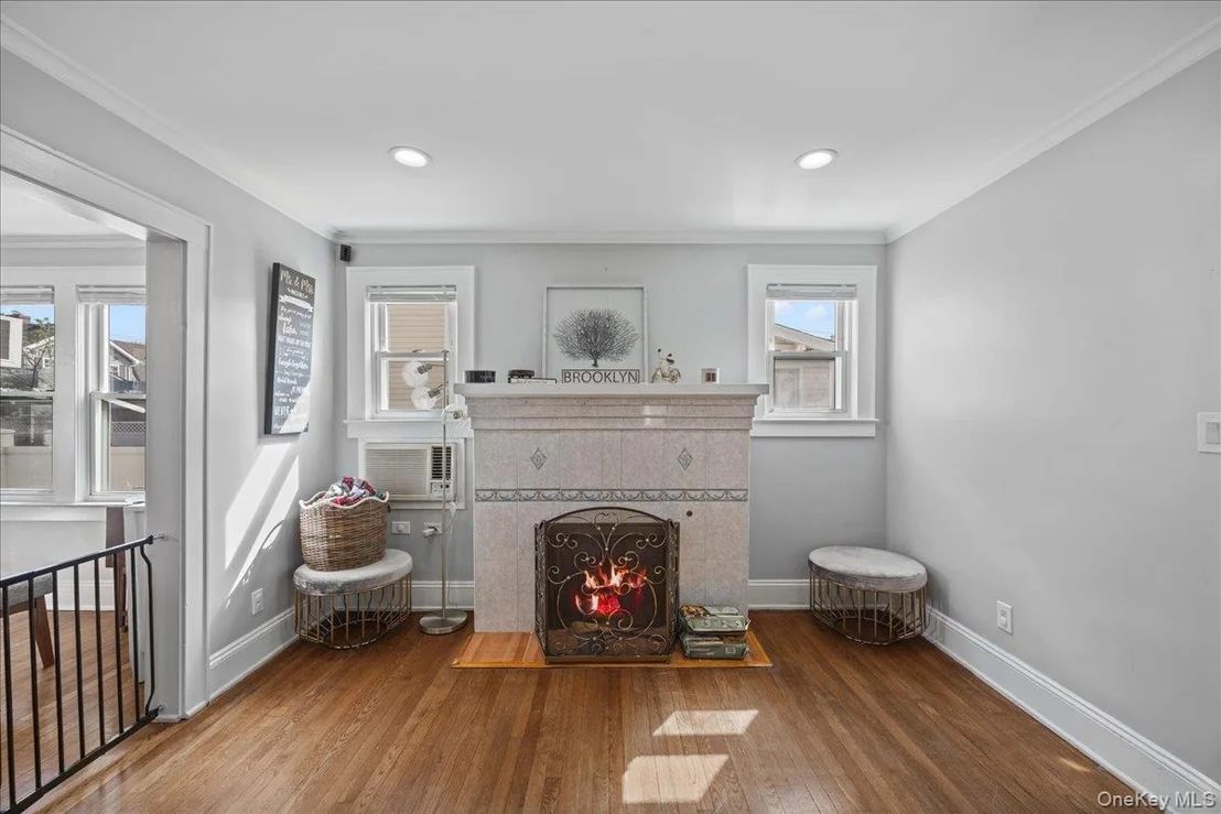 Photo of 29 Crowell Street