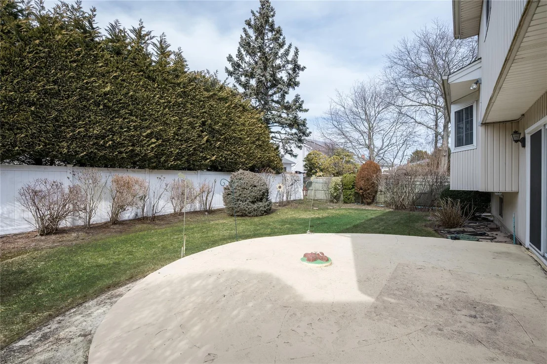 Photo of 2491 Malibu Road