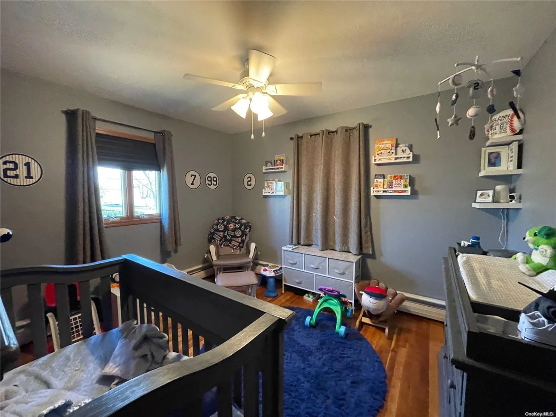 Photo of 141 6th Street
