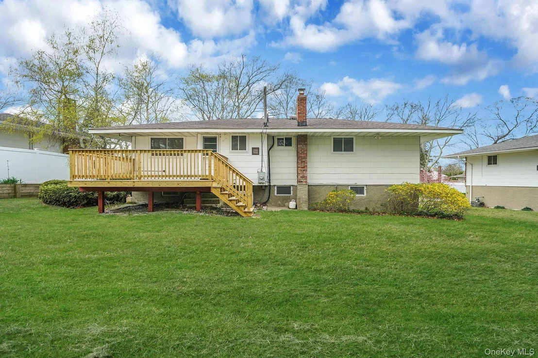 Photo of 13 Bee Drive