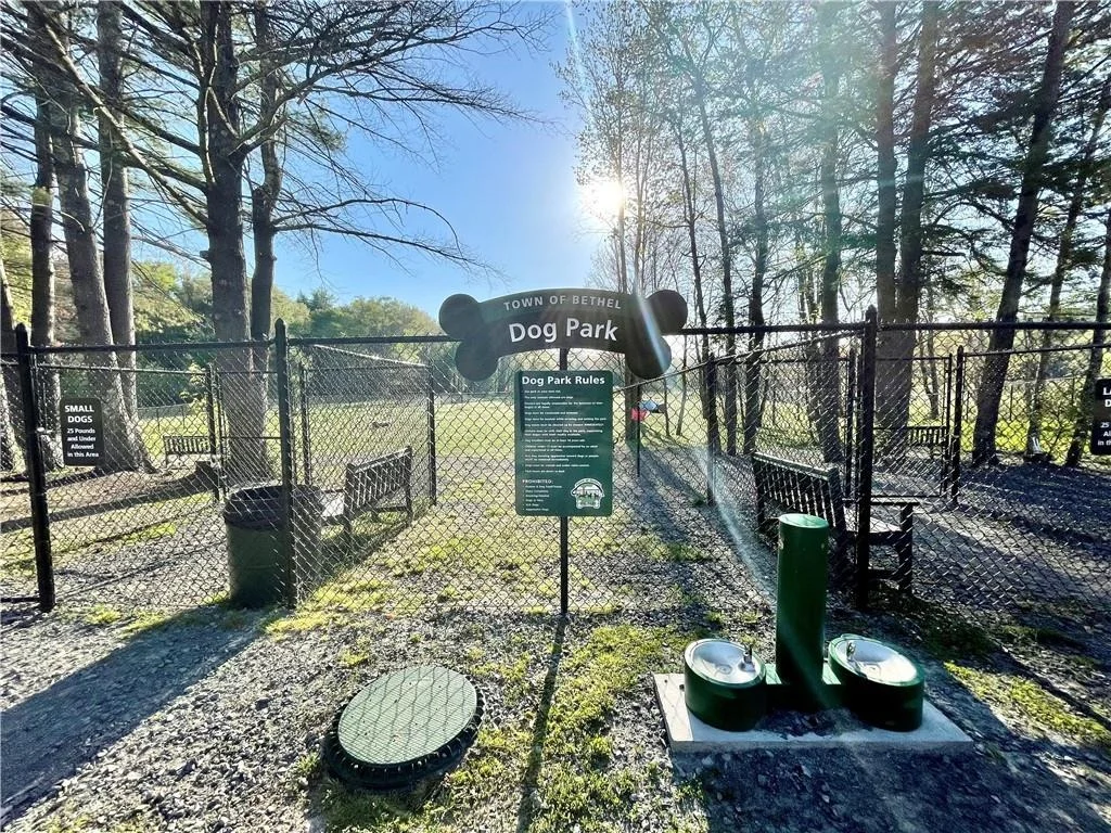 Photo of 13 Mohawk Trail