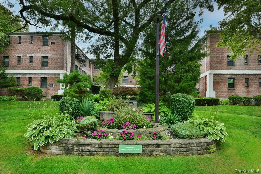 Photo of Unit 3F at 1 TERRACE Circle