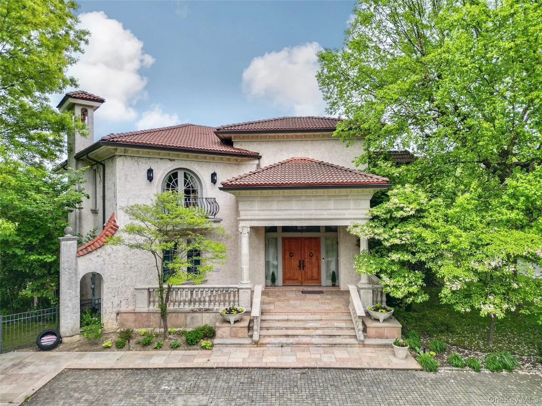 Photo of 17 Split Rock Drive