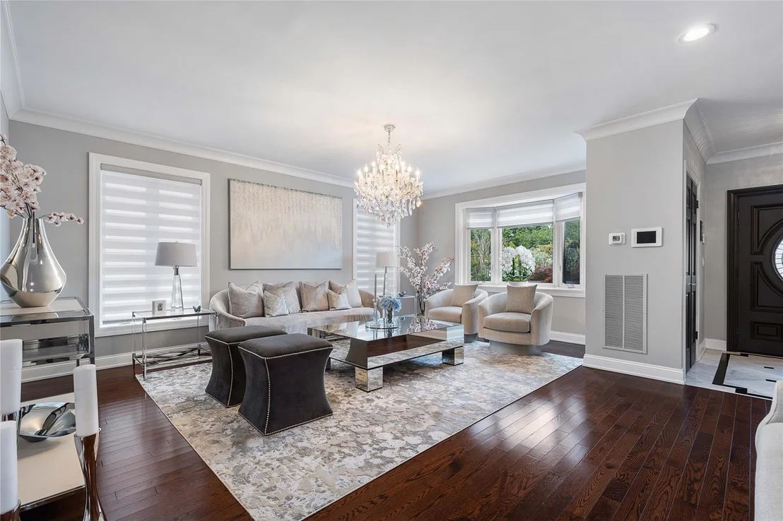 Photo of 1466 Dwight Place