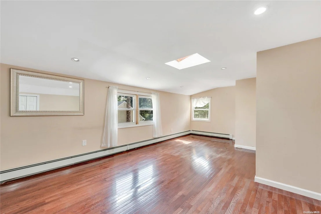 Photo of 106 Hale Road